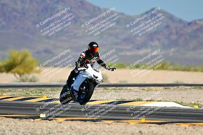 media/Mar-25-2024-Moto Forza (Mon) [[8d4319bd68]]/3-Intermediate Group/Session 5 (Turn 15)/